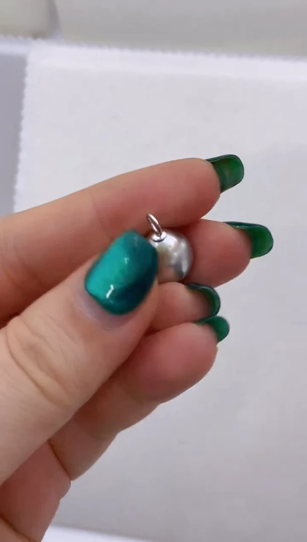 【闪购商品】海水珍珠吊坠18K金镶嵌155