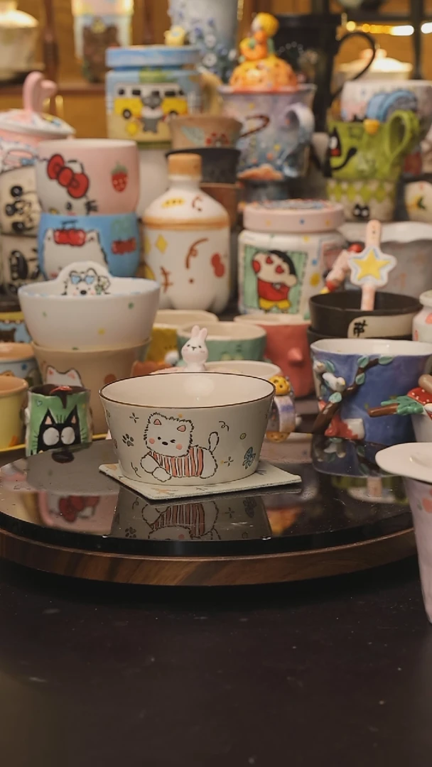 景德镇釉下彩绘设计师款式陶瓷
