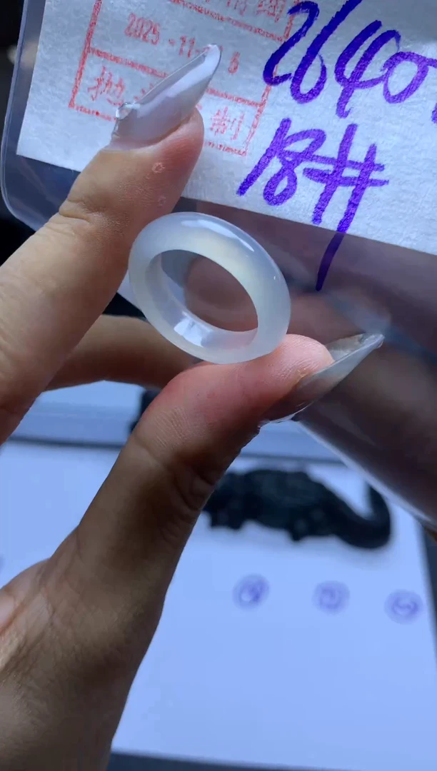 未镶嵌定制翡翠73翡翠18*2650元毛货需精抛光