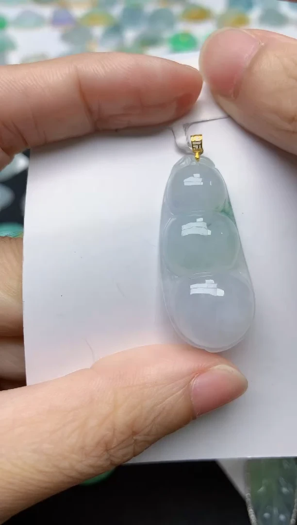 翡翠18K金镶嵌颈饰天然缅甸A货翡翠