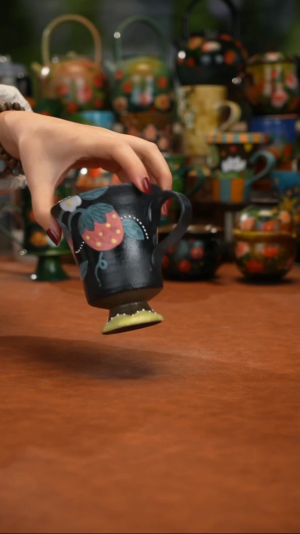 紫砂油画手绘釉下彩