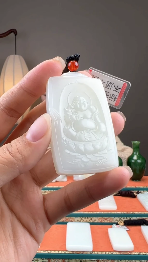 【闪购商品】和田玉颈饰未镶嵌1