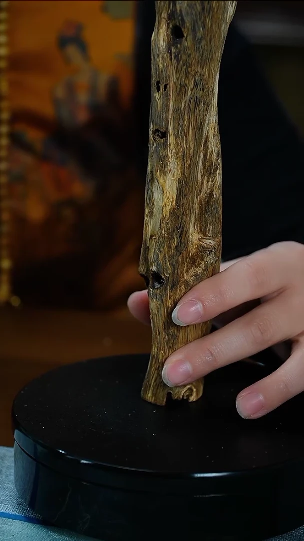 【闪购商品】沉香摆件虫漏棋楠75g块料240910083