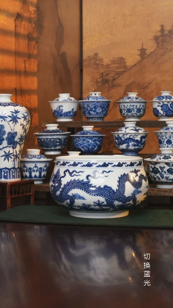 松风馆藏仿明青花双龙海水大水洗