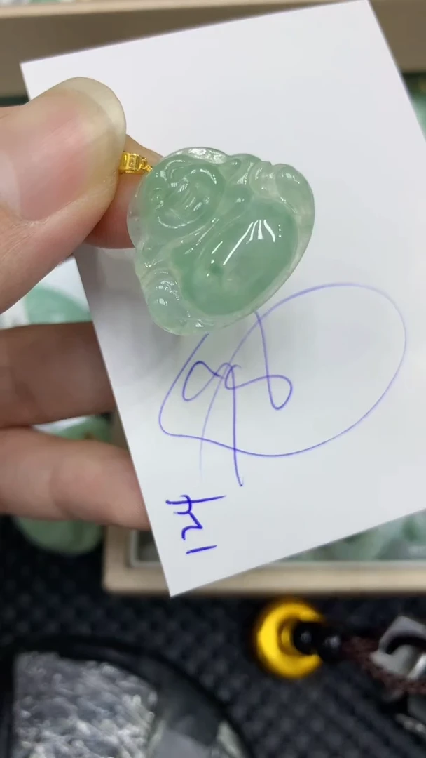 颈饰18K金镶嵌翡翠缅甸A货翡翠