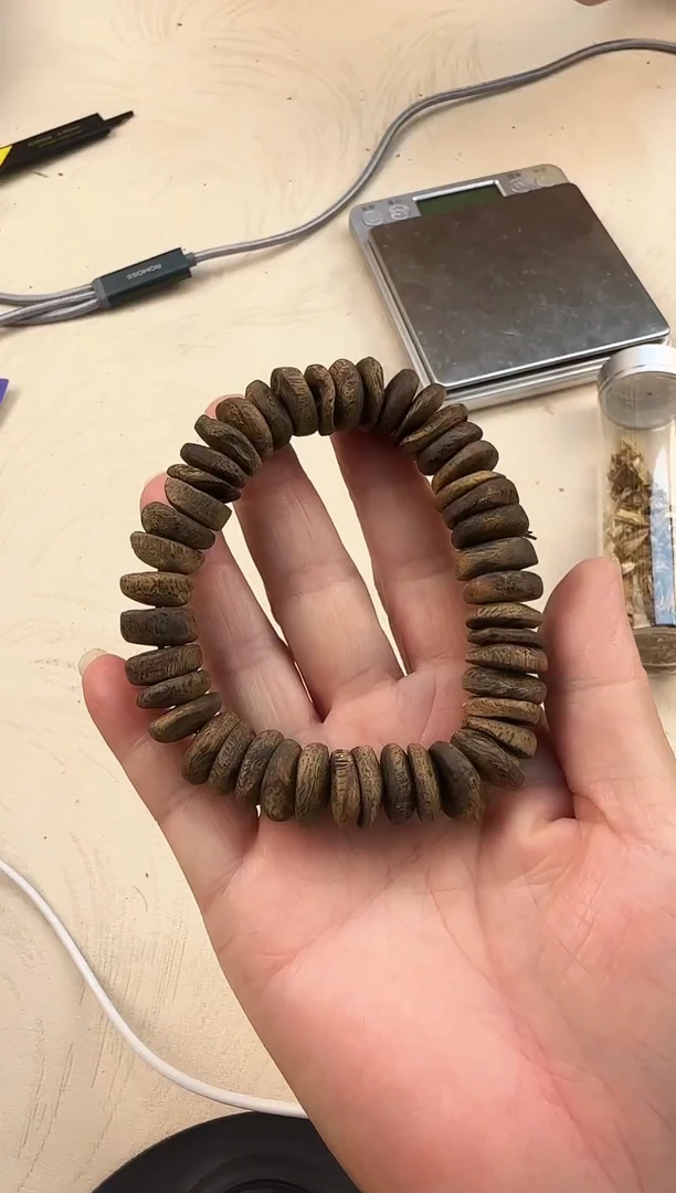 沉香手串1417奇楠沉香ZSZ随型包壳单圈手串多样性发一