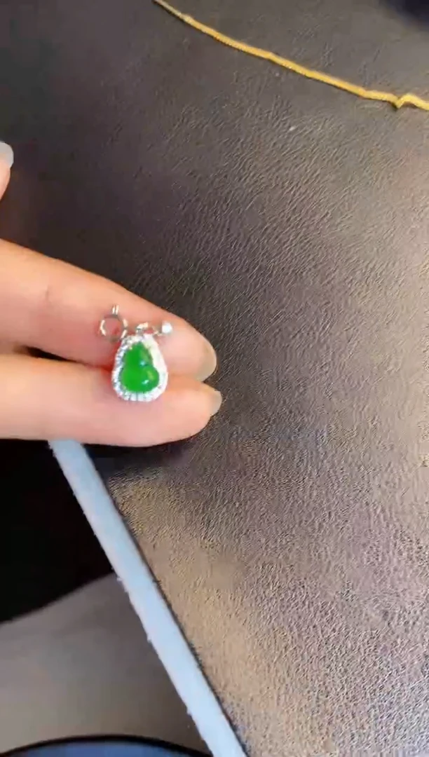 吊坠(不含链)银S925镶嵌翡翠1