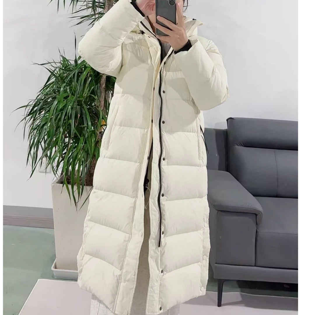 冬季极寒系列极简风羽绒服