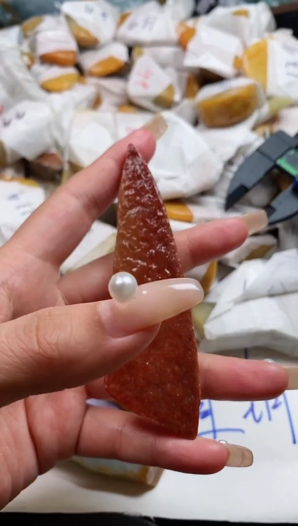 翡翠裸石翡翠挂件裸石