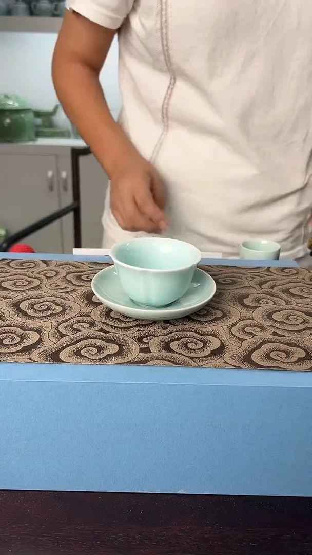 龙泉云间青瓷小米茶器