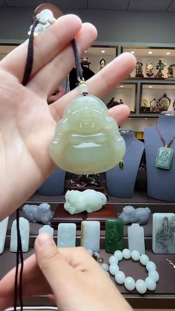 【闪购商品】和田玉颈饰未镶嵌苏