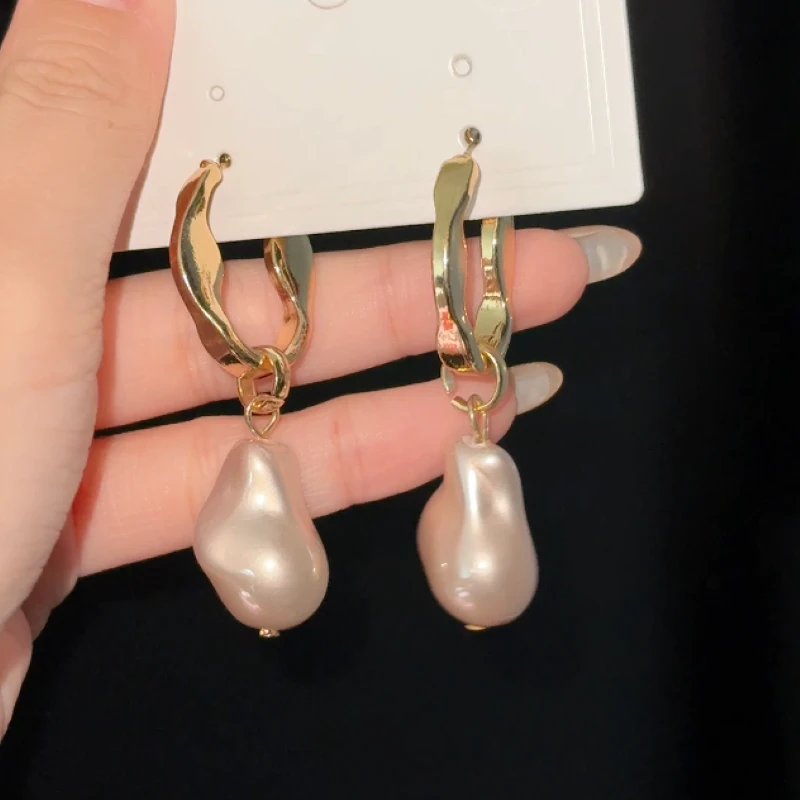 纯铜仿珍珠耳饰 不规则巴洛克香槟粉珠珠耳环法式气质小众耳饰