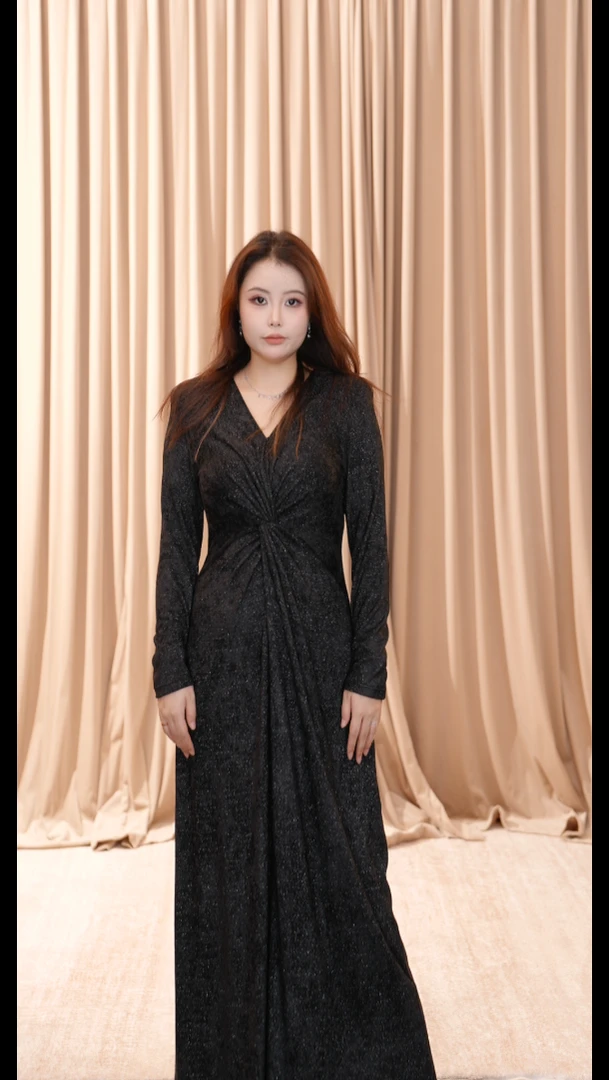 星云里微胖服饰｜冰岛恋人｜加厚银丝针织法式扭结黑色微胖长裙