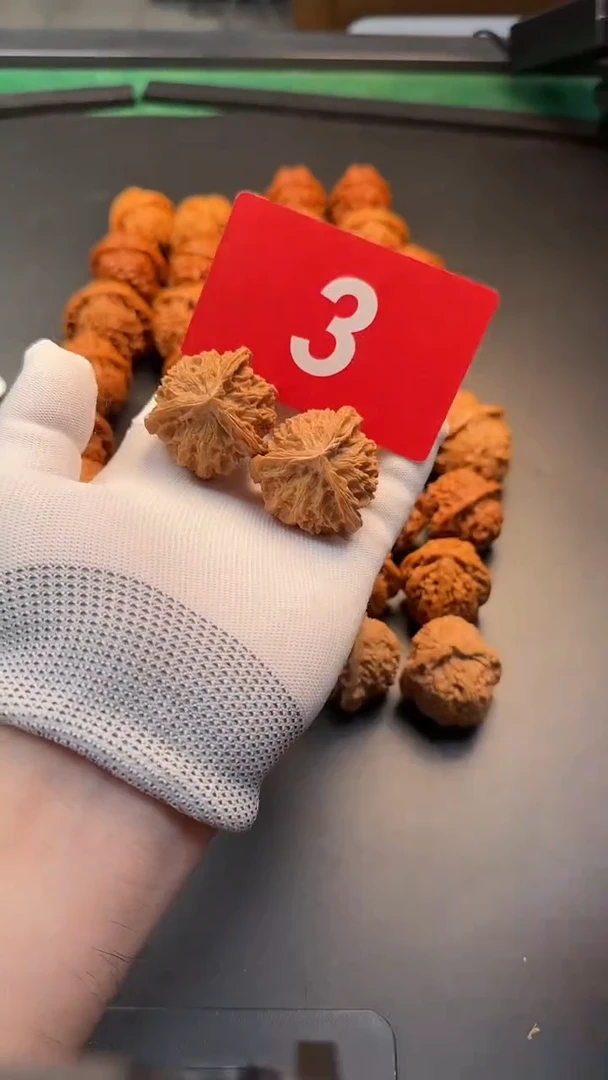 把件文玩核桃40盘山三棱