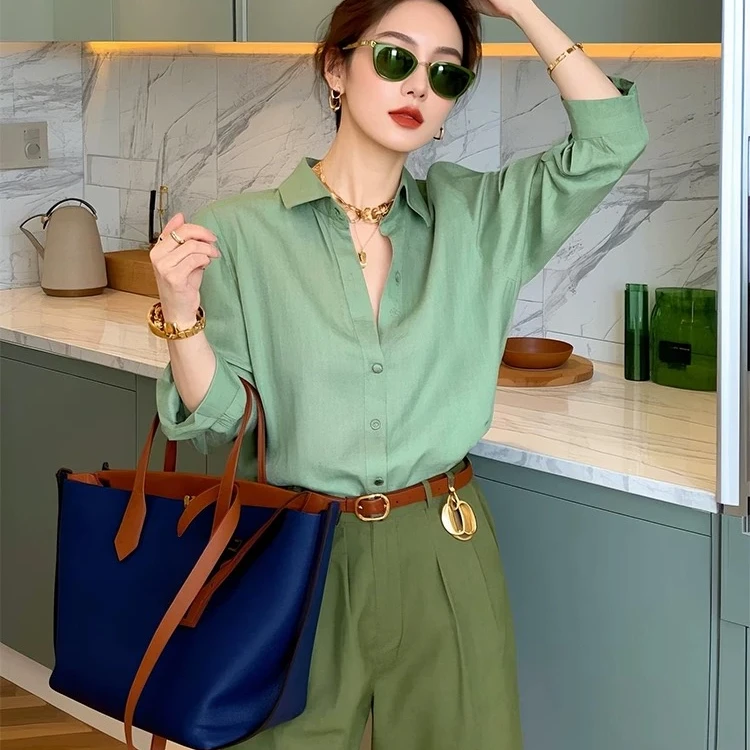 开春多巴胺穿搭炸街洋气时尚高级感干练气质绿色衬衫套装
