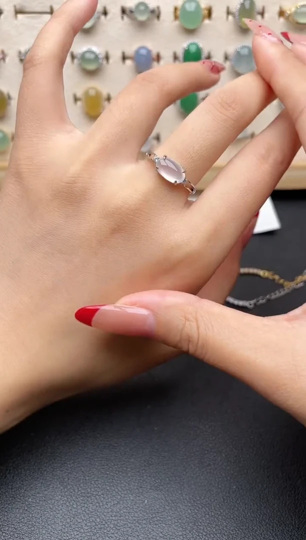 【闪购商品】翡翠戒指银S925镶嵌一物一证一礼盒