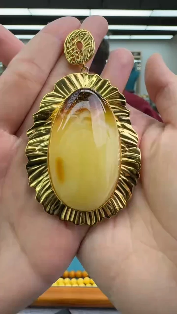 【闪购商品】琥珀颈饰银S925镶嵌秒拍号383