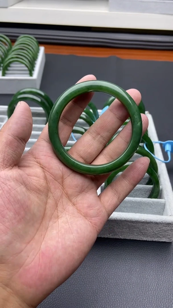 未镶嵌手镯和田玉（碧玉）29-60