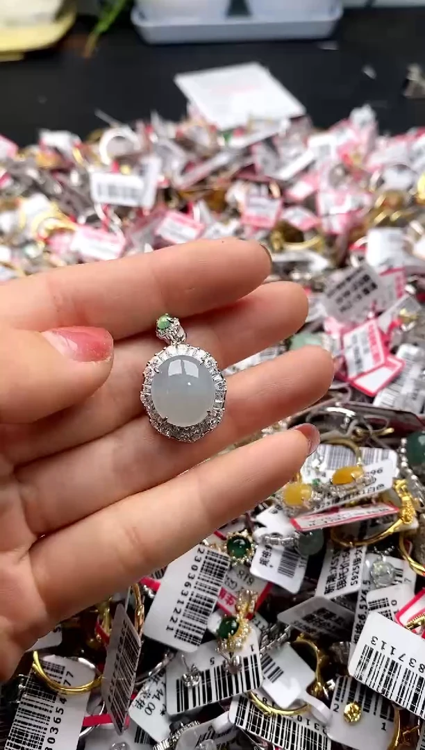 【闪购商品】翡翠戒指银S925镶嵌11111111     9