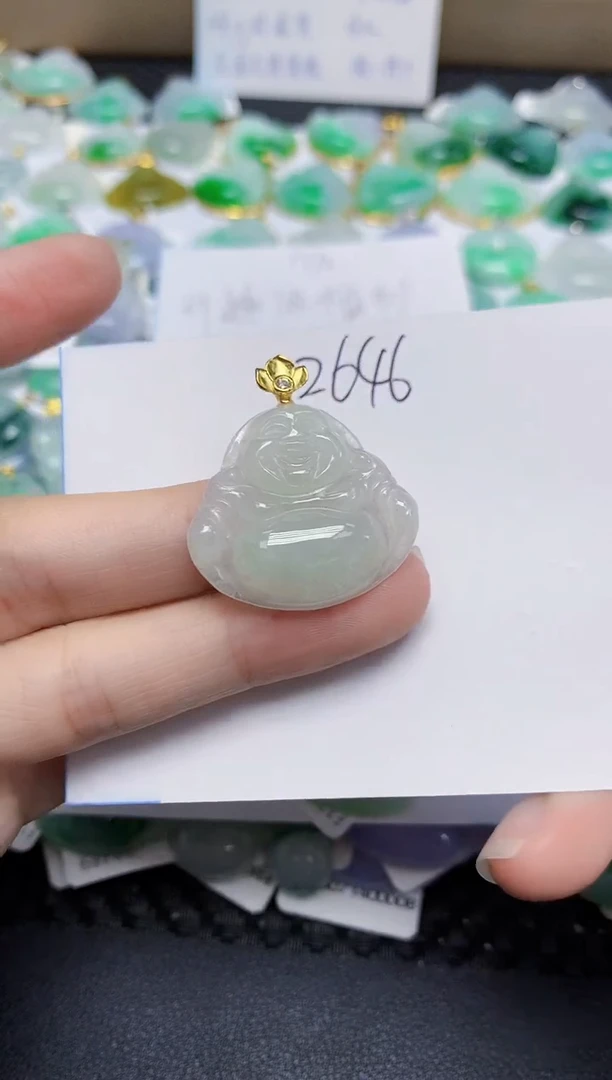 翡翠未镶嵌颈饰天然缅甸翡翠A货