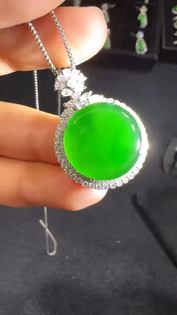 吊坠(不含链)9K金镶嵌翡翠多样性其一不含链