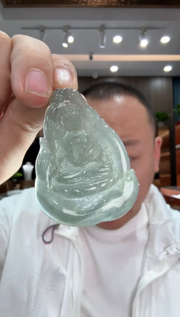 翡翠挂件未镶嵌A货翡翠多样性孤品