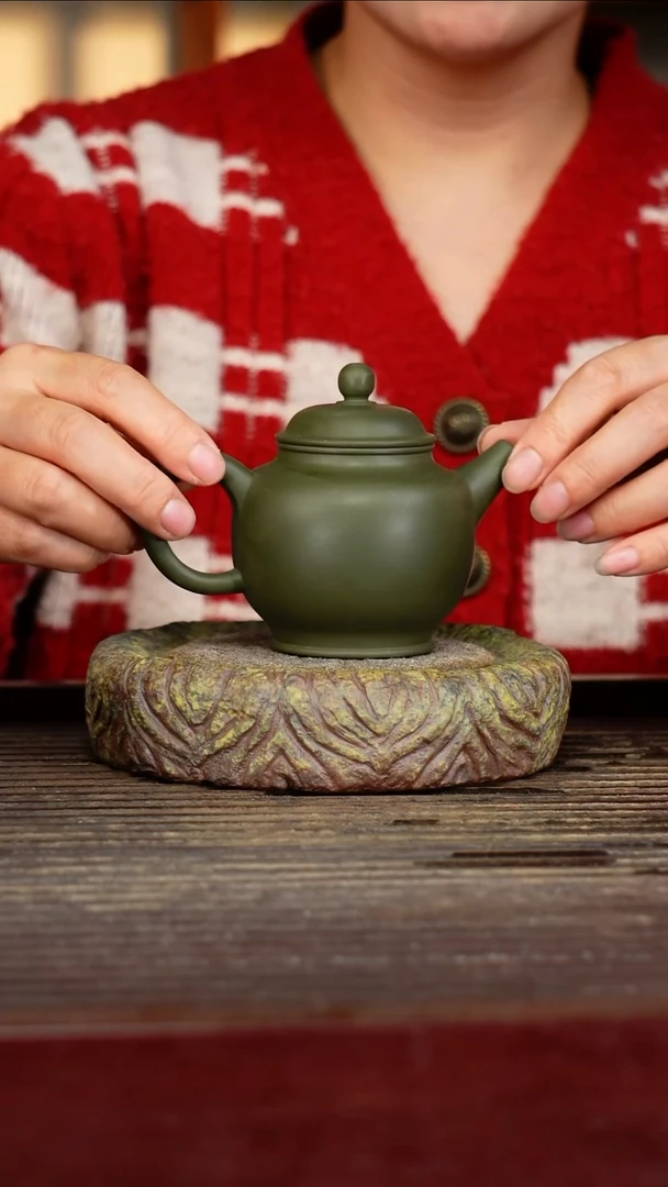 宜兴原矿紫砂壶茶壶宜兴原矿紫砂壶茶壶150C