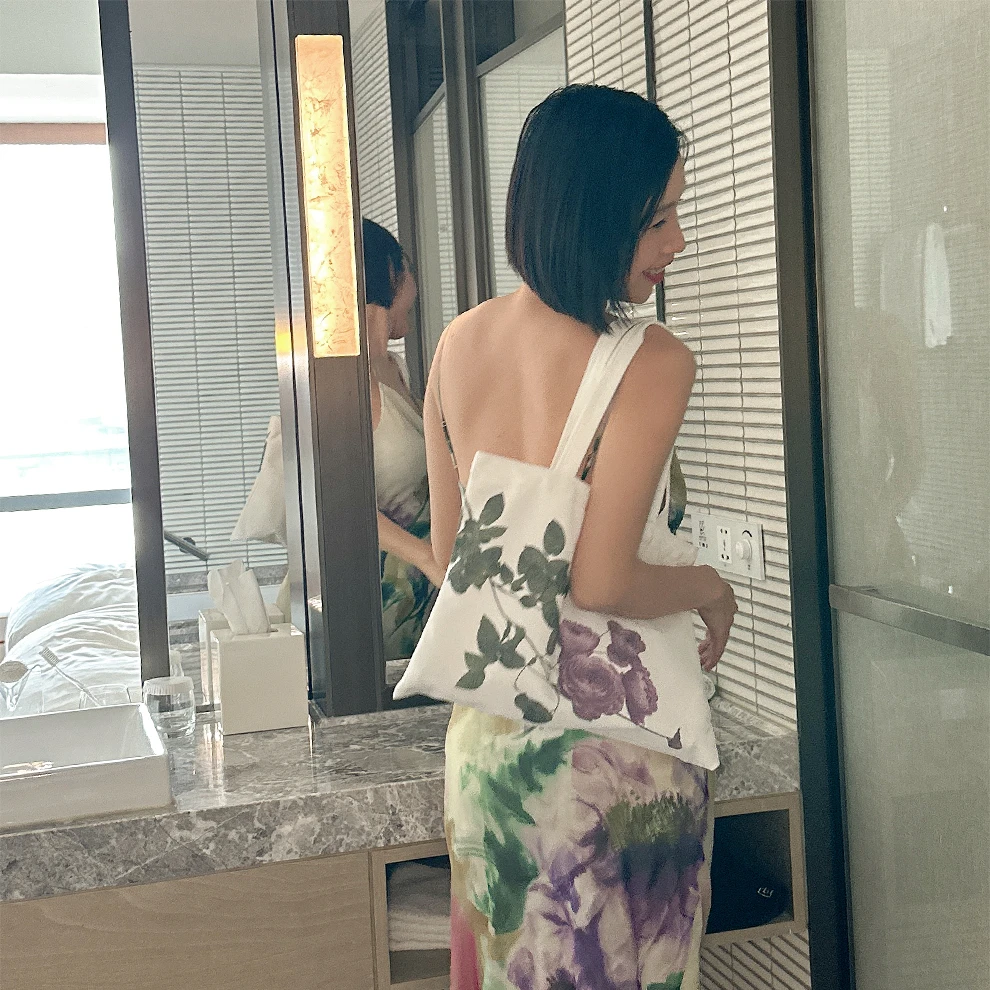 daily romance流光紫蔷薇手提袋