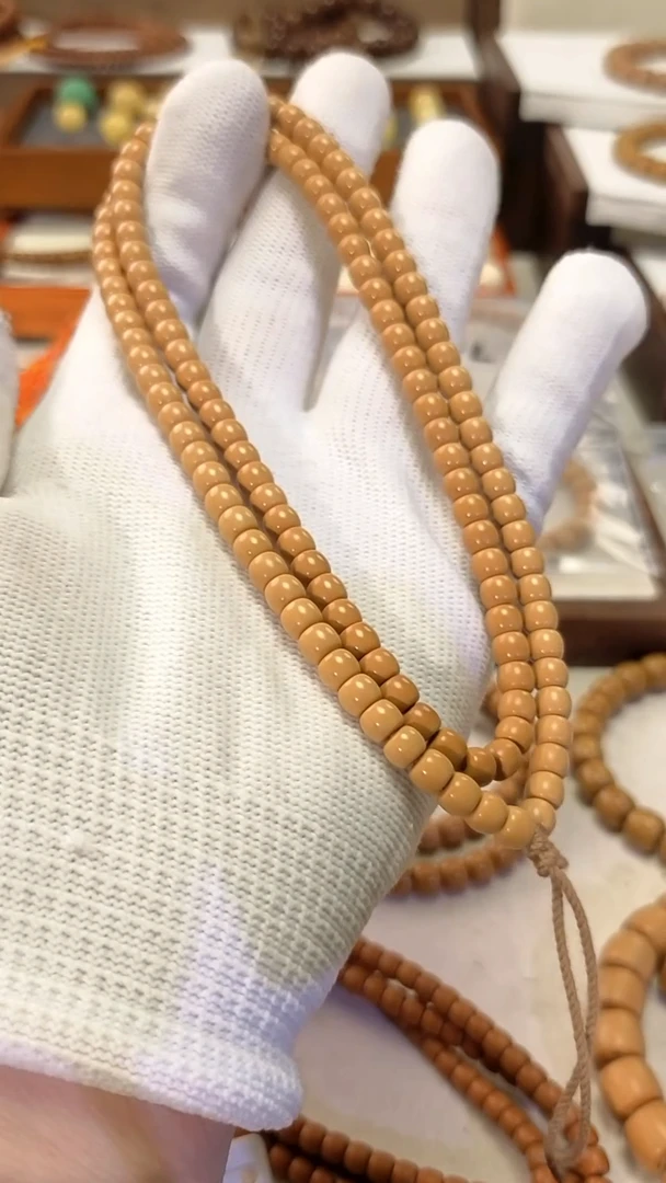 【闪购商品】橄榄核手串cy 5.3核尖全无白108