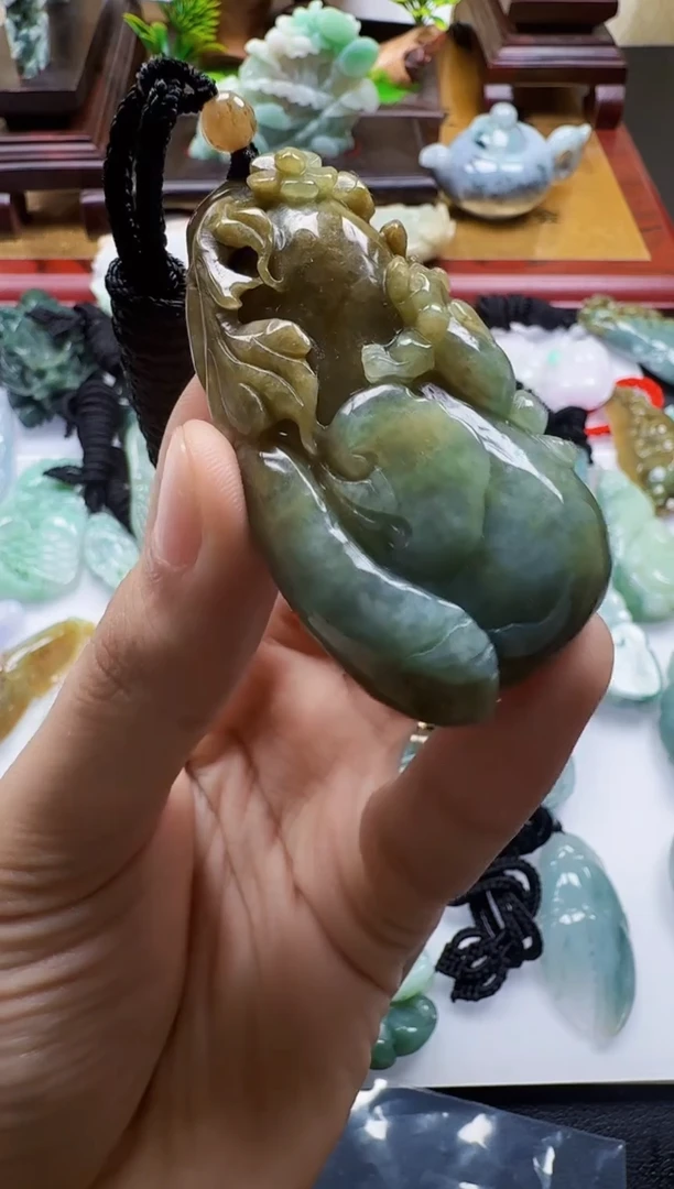 吊坠(不含链)未镶嵌翡翠1