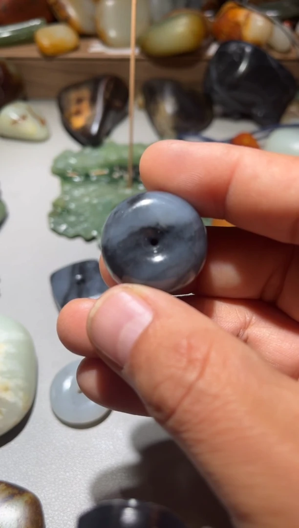 未镶嵌和田玉（子料）挂件 和田玉（子料）