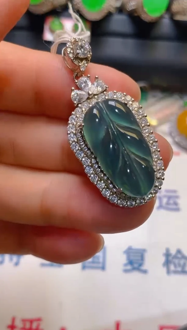 【闪购商品】翡翠耳饰银S925镶嵌天然A货翡翠1