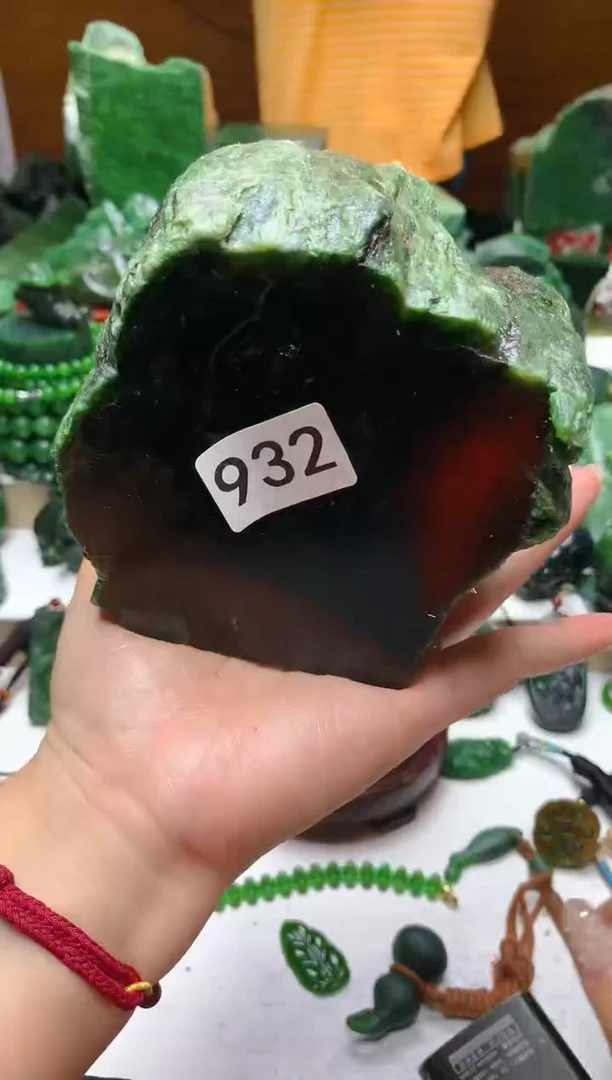 未镶嵌和田玉（碧玉）珠宝半成品1
