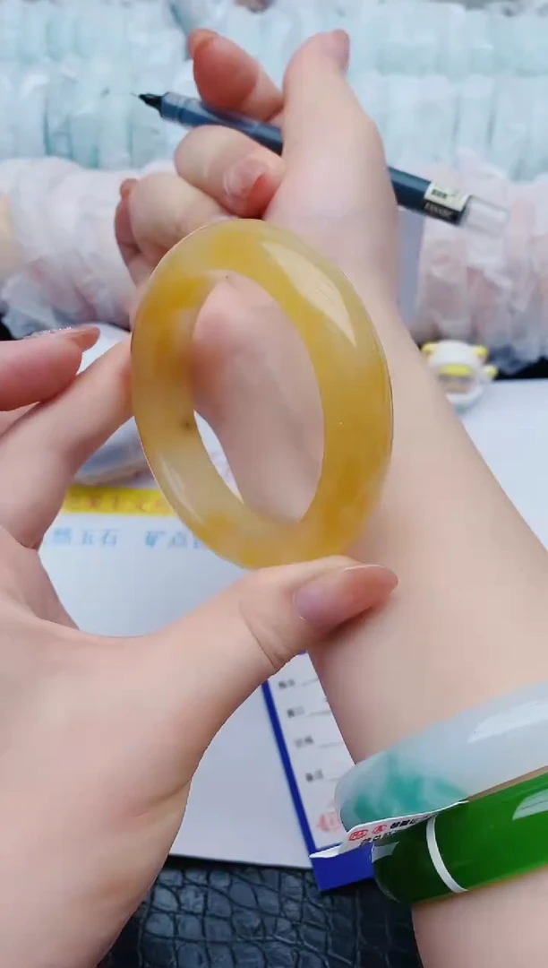 石英质玉手镯未镶嵌z66+59-60