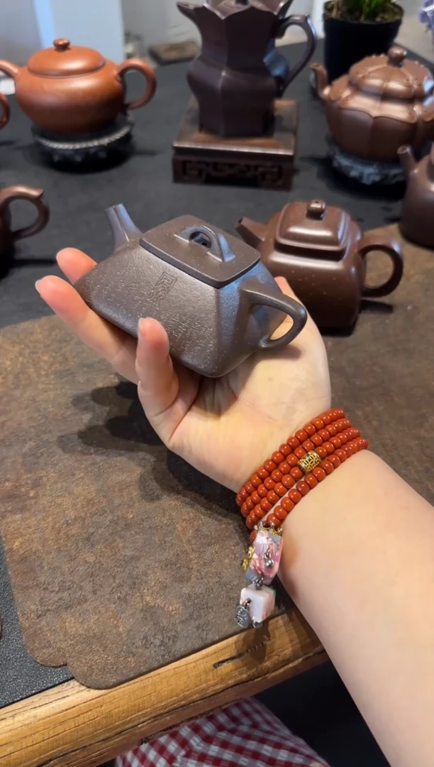 茶壶紫砂四方石瓢 刻绘