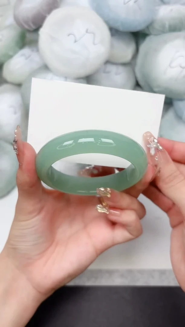 石英质玉手镯未镶嵌198-56.2