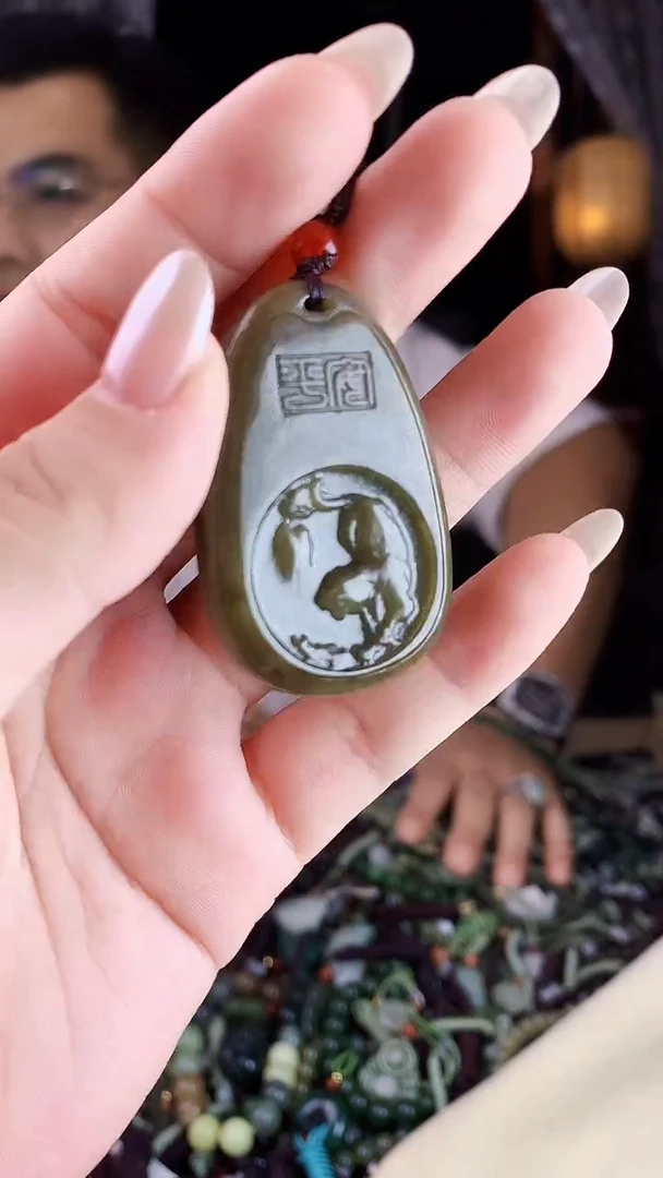 未镶嵌和田玉挂件多样性发货拍一发一