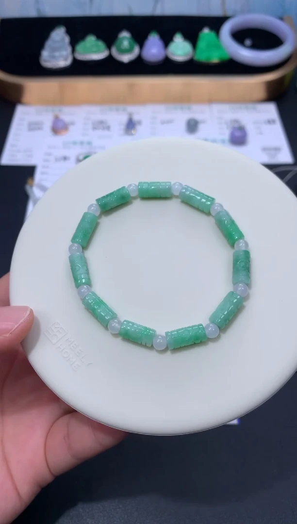 未镶嵌定制翡翠48小时鉴赏期 退货不扣服务费