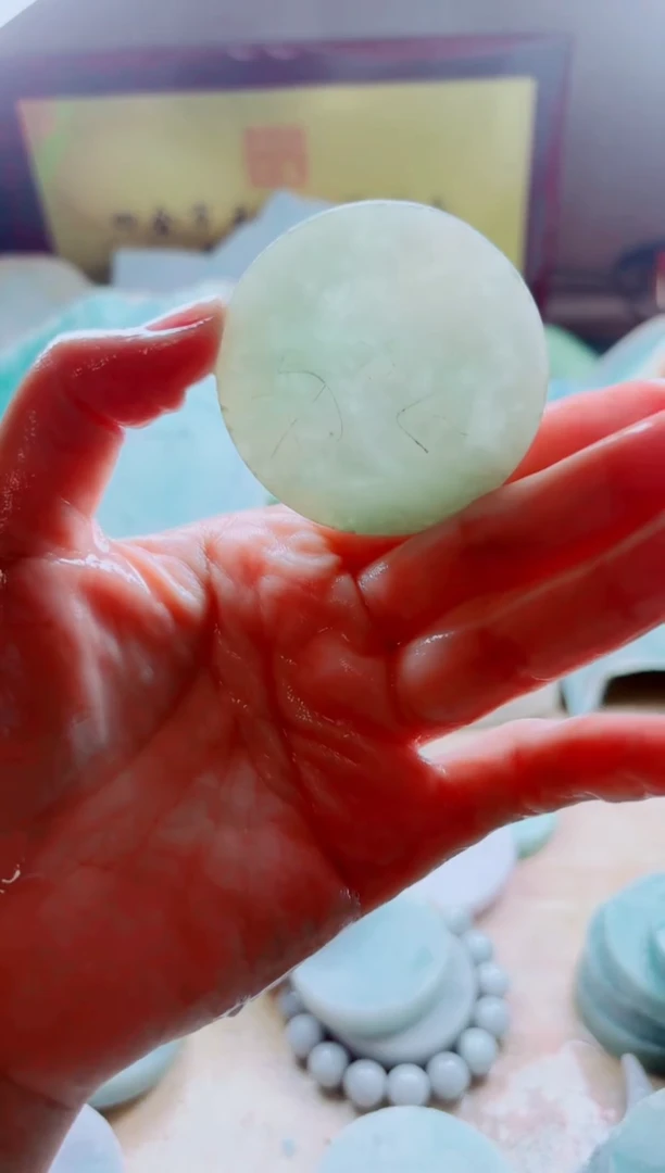 翡翠挂件未镶嵌A货曹璀367