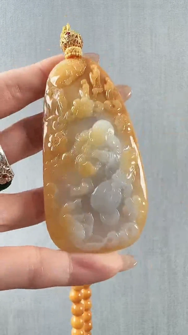 颈饰未镶嵌翡翠佛公