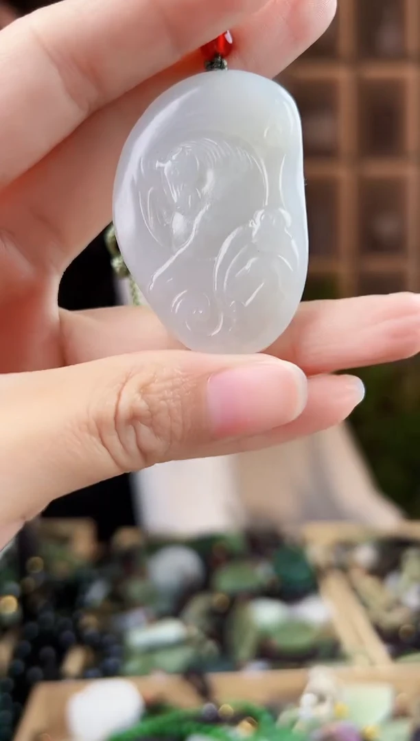 颈饰未镶嵌和田玉拍一发一，多样性发货