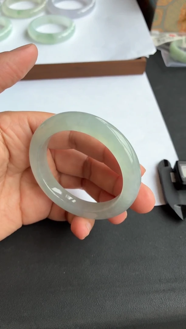 未镶嵌手镯翡翠99号53*11.3*9.3正圈