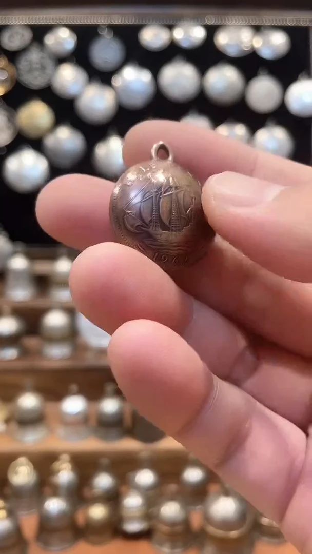 英国半便士圆铃铛