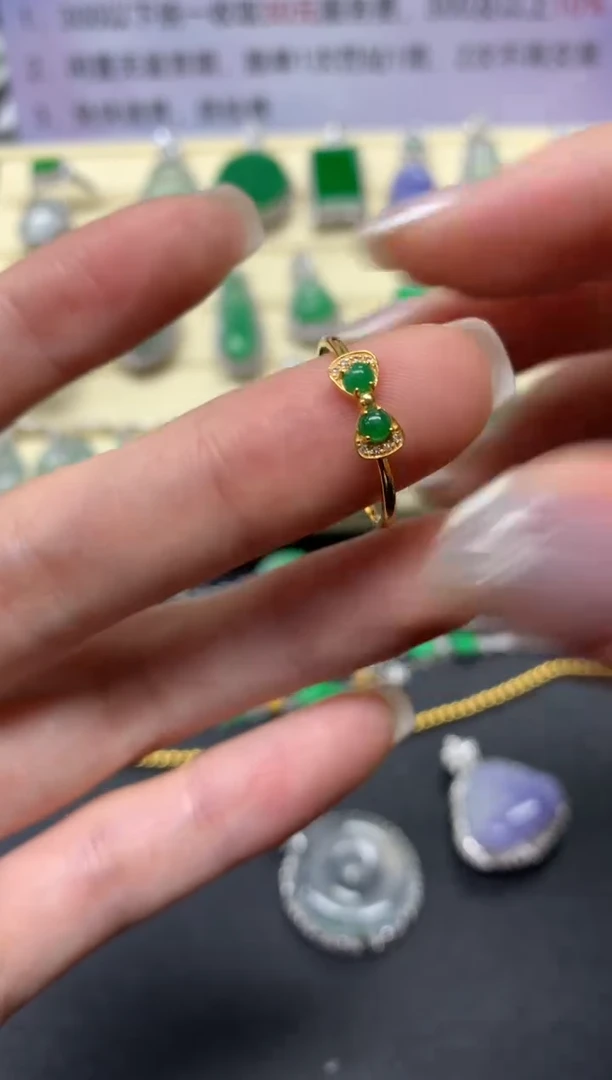 【闪购商品】翡翠戒指18K金镶嵌戒指|999