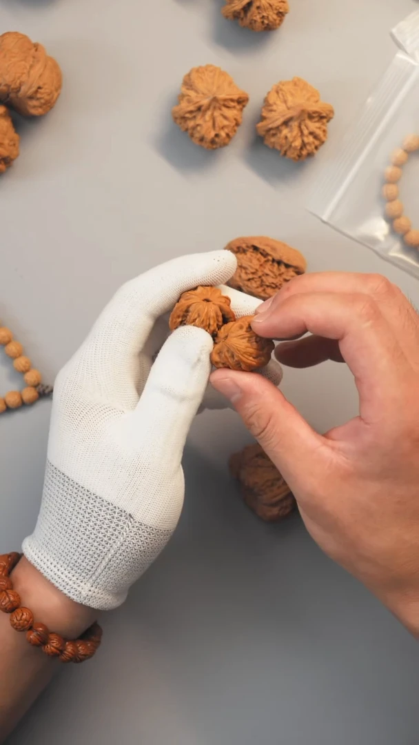 文玩核桃吊坠叮*.30尺虎头蛇