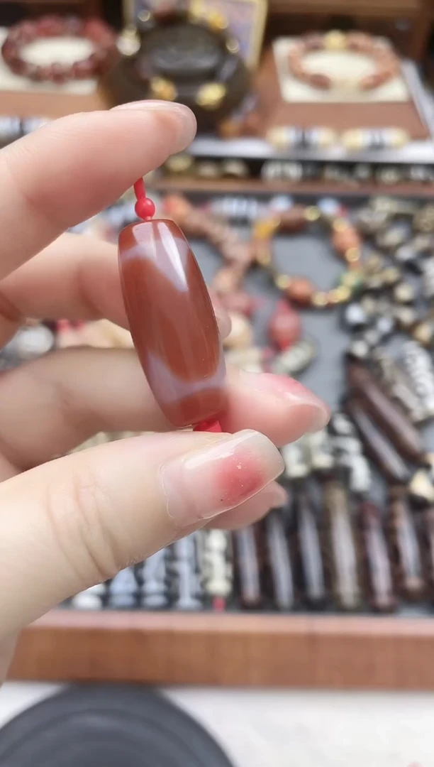 未镶嵌珠珠玛瑙/玉髓孟*聚缘红肉牙牙