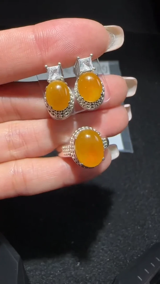 【闪购商品】翡翠戒指未镶嵌多样性发货拍一发二