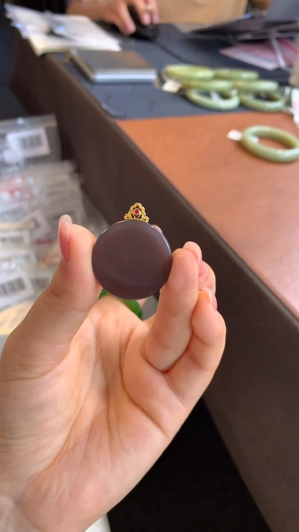 和田玉银S925镶嵌挂件烟紫红紫无事牌