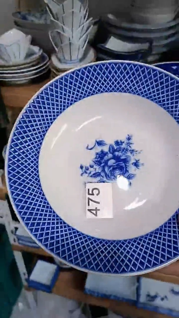 用****22718中古商品 默认瑕疵 满20包邮 完美主义者慎拍