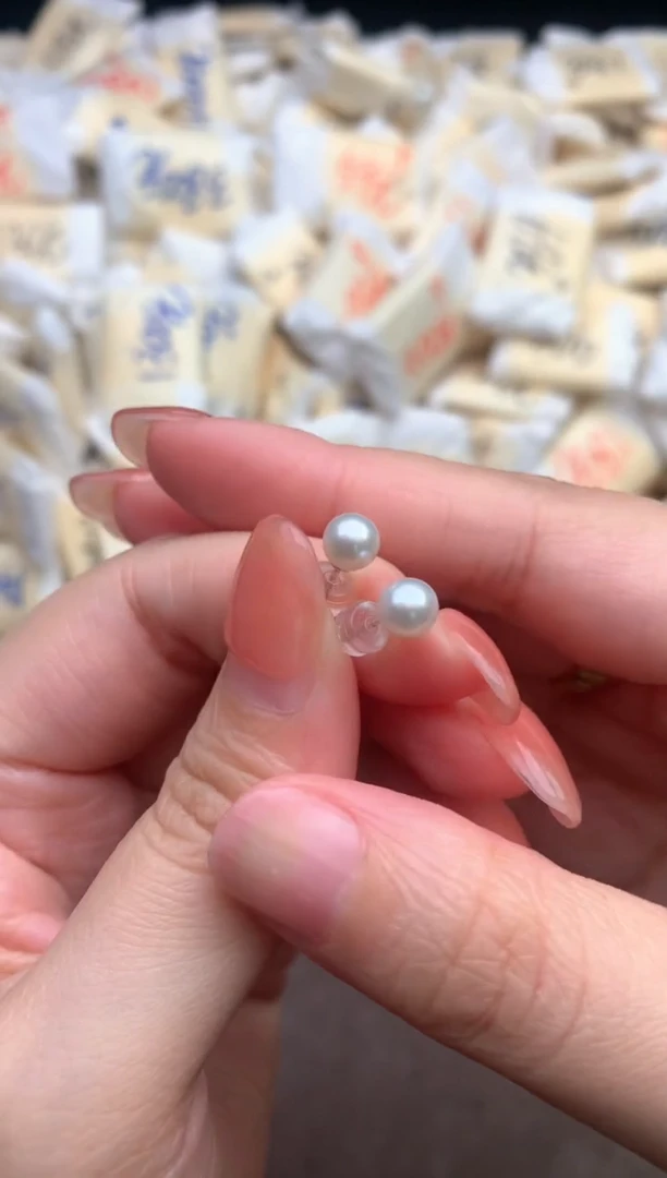 【闪购商品】淡水珍珠耳饰银S925镶嵌  (多样性发货)1对